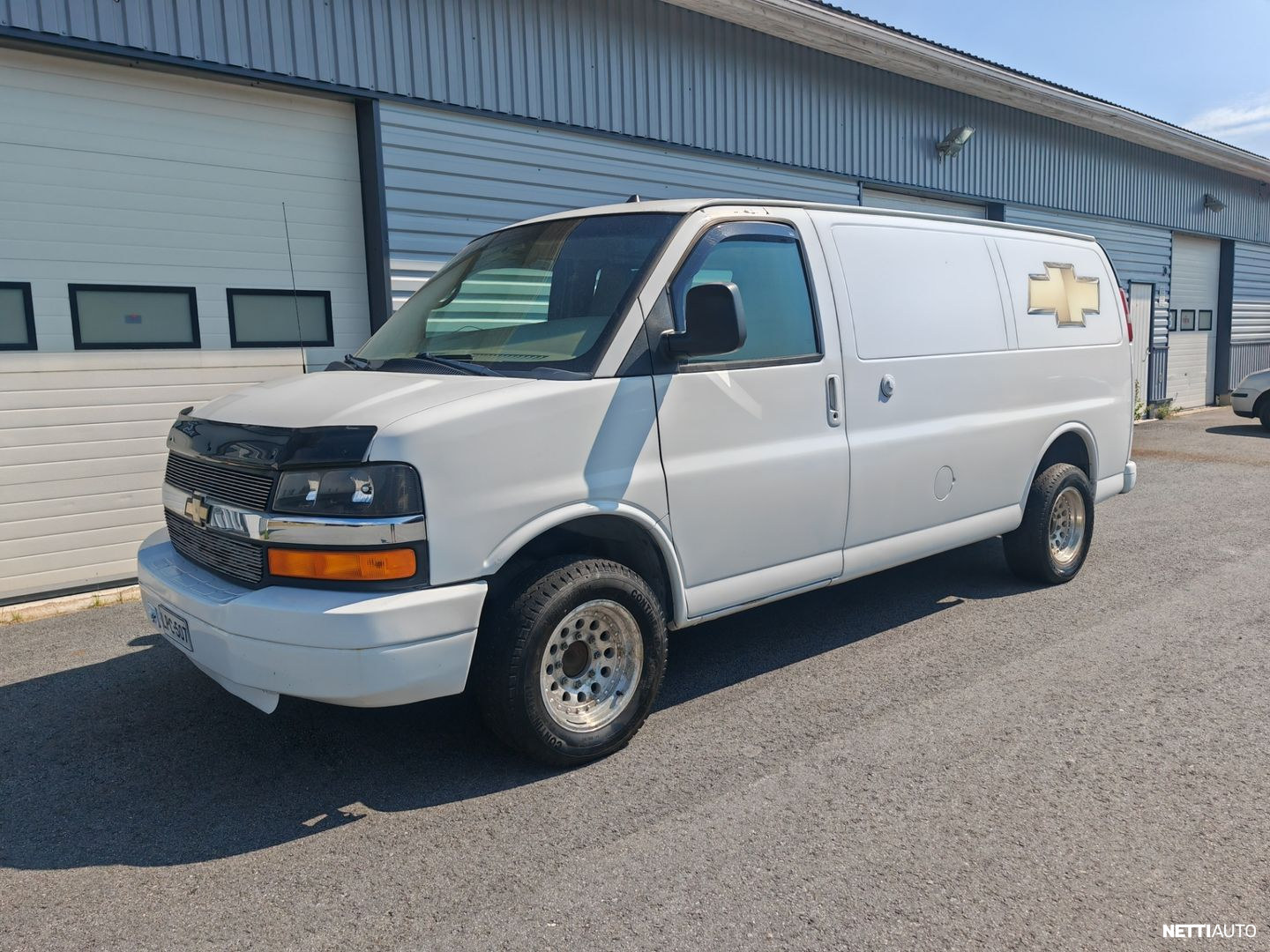 Chevrolet Express 2500