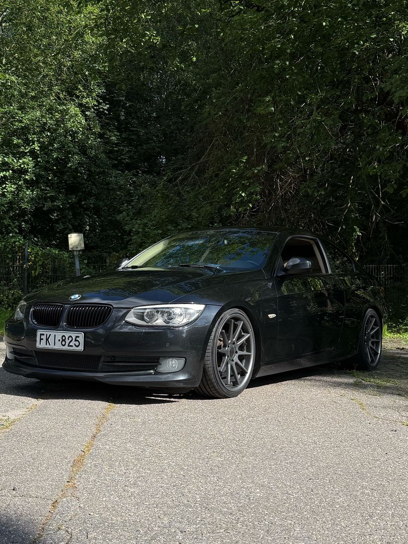 BMW 325