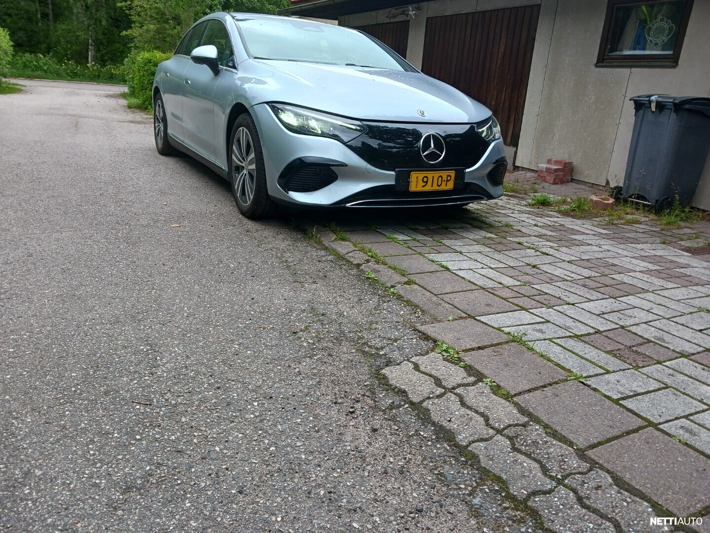 Mercedes-Benz EQE