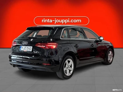 Audi A3 2018, photo 6/44