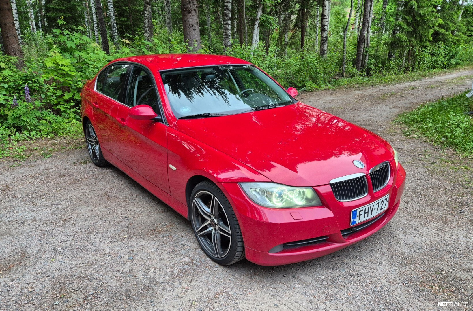 BMW 330