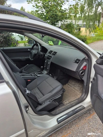 Volvo V50 2010, kuva 4/9