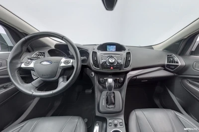 Ford Kuga 2015, photo 7/29