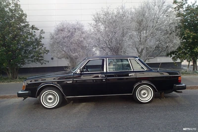 Volvo 264 1980, kuva 1/20