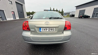 Toyota Avensis 2006, kuva 3/10