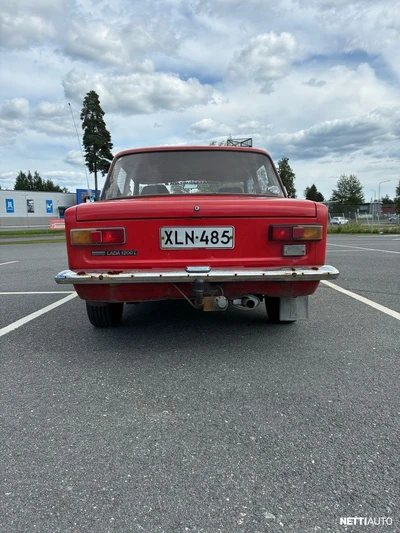 Lada 1200 1988, kuva 3/8