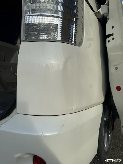 Toyota Voxy 2005, photo 6/16