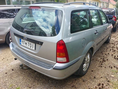 Ford Focus 1.6 Ambiente STW 2004, kuva 5/25