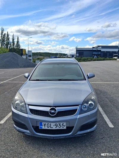 Opel Vectra 2,8 Turbo V6 Sport 5d 2006, photo 1/10
