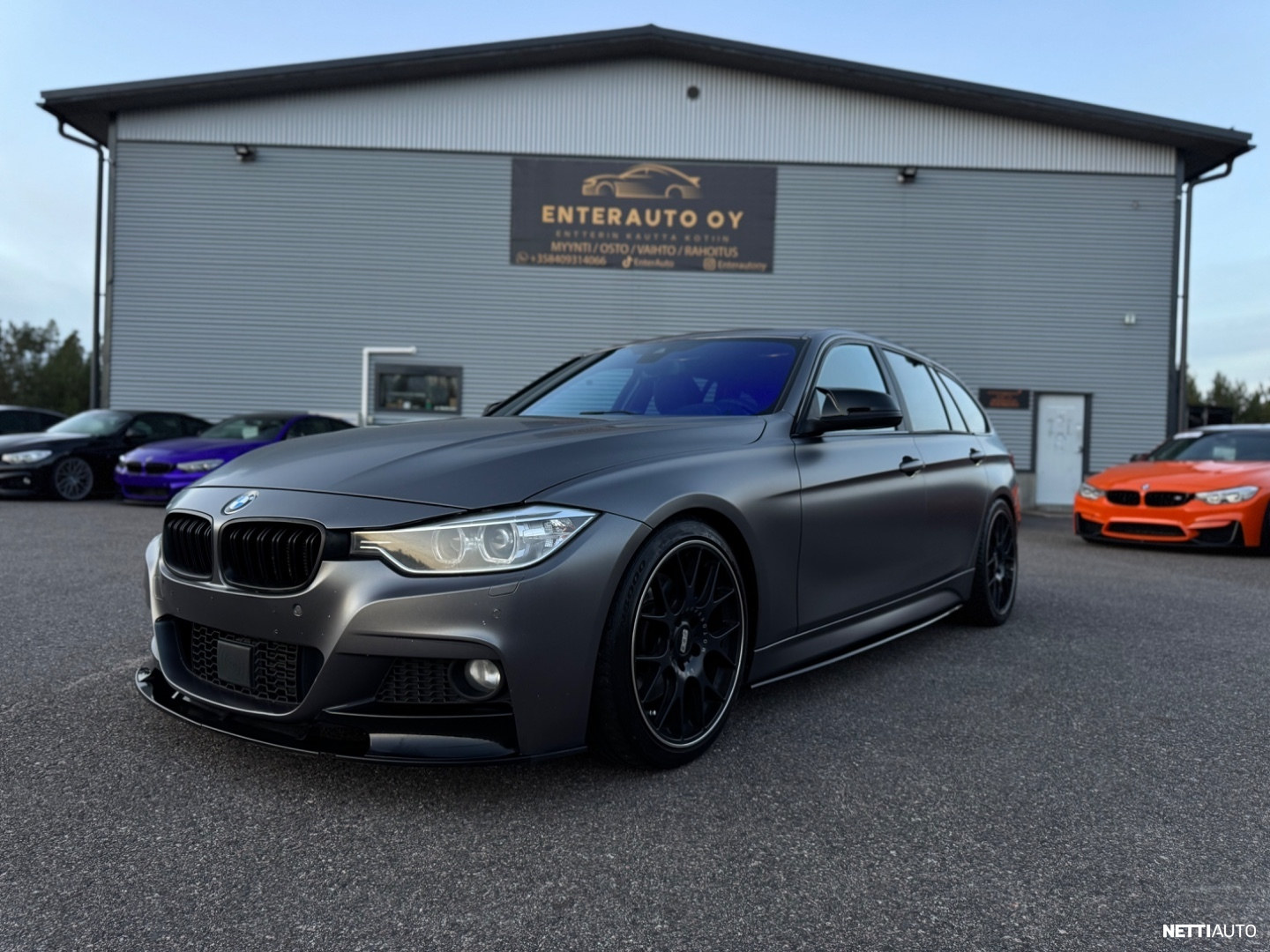 BMW 335