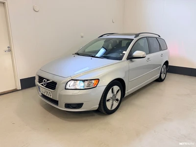 Volvo V50 2011, photo 1/30