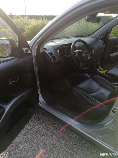 Mitsubishi Outlander 2008, kuva 6/13