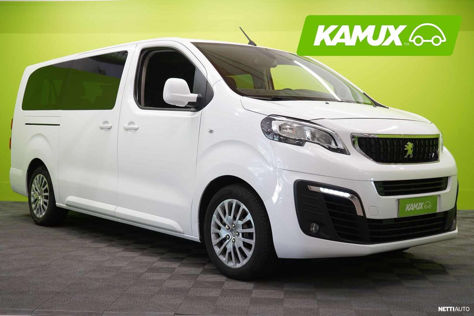 Peugeot Traveller Shuttle BlueHDi 180 EAT8-automaatti XL 9-Paikkainen