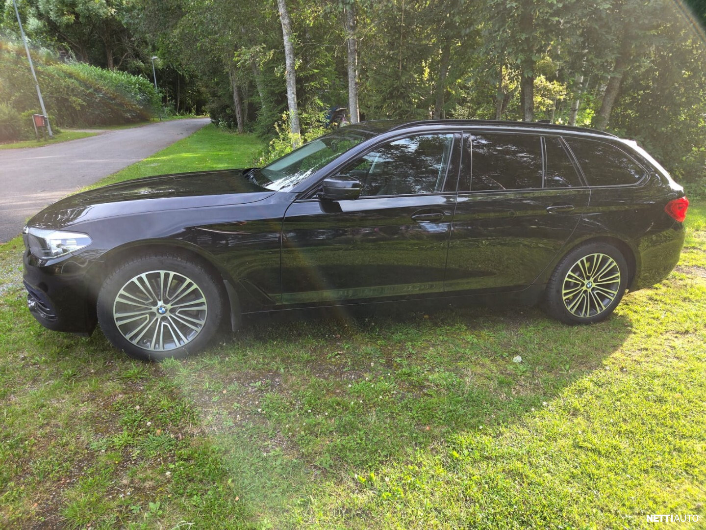 BMW 520 2020, photo 3/8
