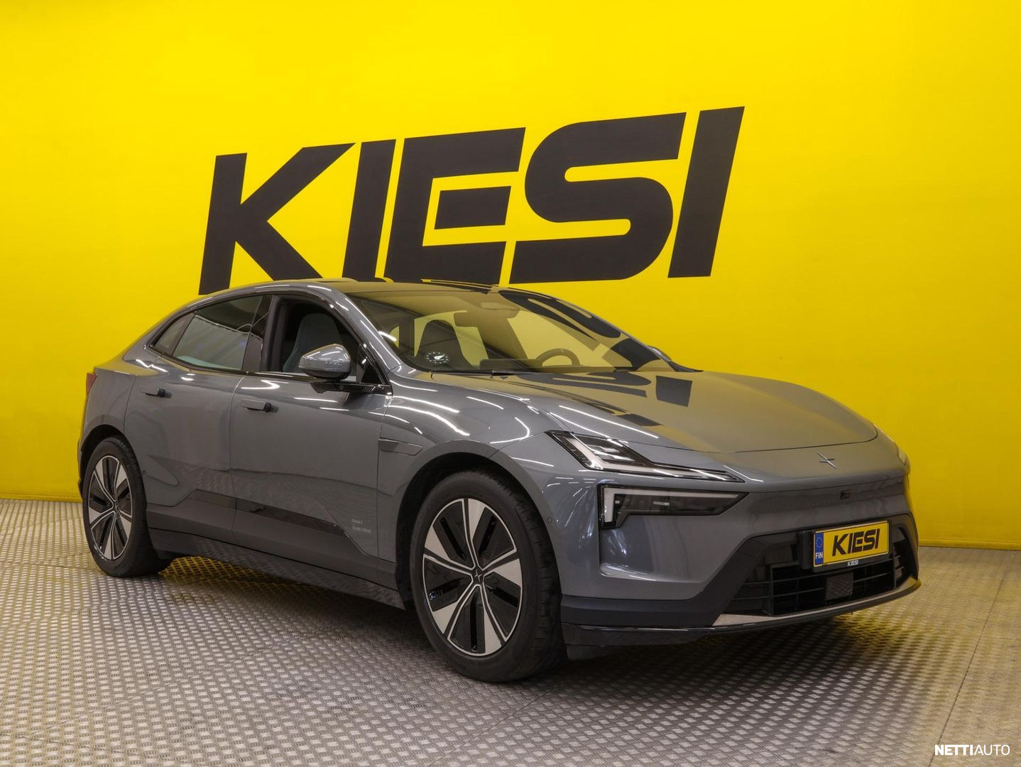 Polestar 4