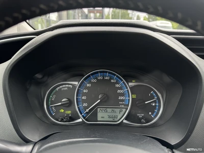 Toyota Yaris 1,5 Hybrid Active 5ov 2015, photo 7/38