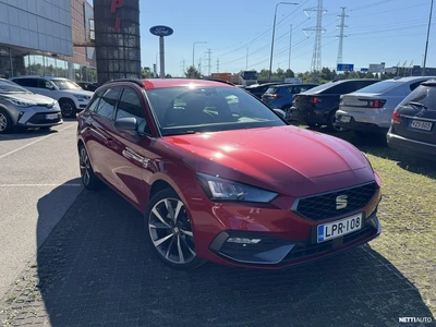Seat Leon Sportstourer 2021, kuva 1/12