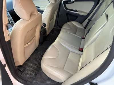 Volvo XC60 D3 AWD Summum aut 2012, photo 7/7