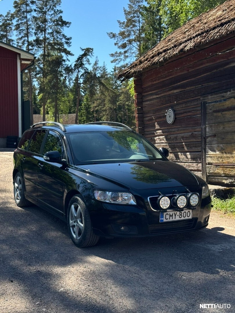 Volvo V50