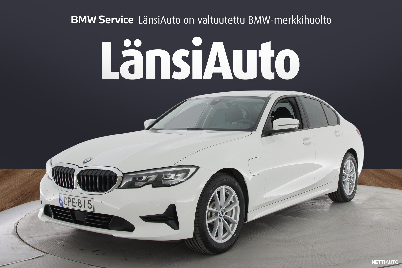 BMW 330