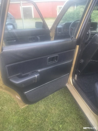 Volvo 244 244GLE, "Arabi" 226 tkm ajettu 1982, kuva 7/21
