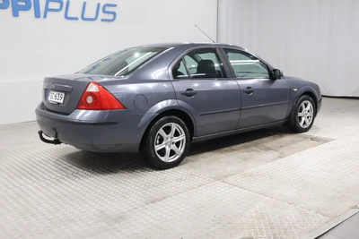 Ford Mondeo 1,8i 110hv Ambiente Sedan 2004, photo 5/10