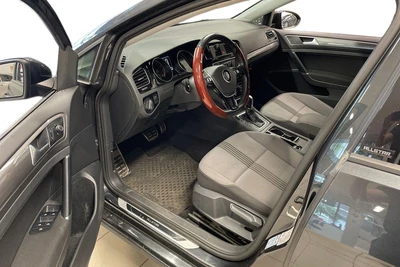 Volkswagen Golf 2016, photo 3/5