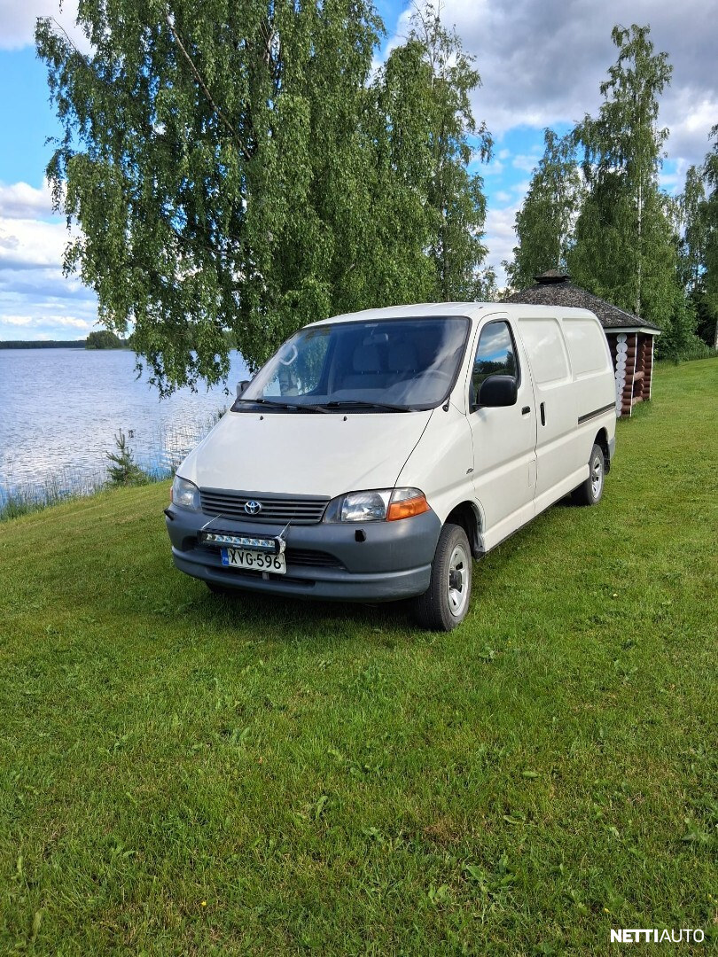 Toyota Hiace