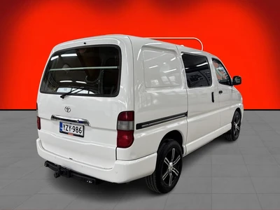 Toyota Hiace 2,5 D-4D 95 5ov 2011, kuva 6/28