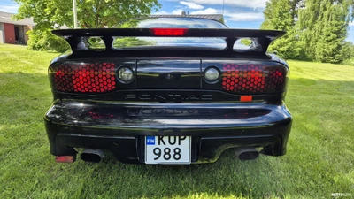 Pontiac Firebird Trans Am 1999, photo 3/4