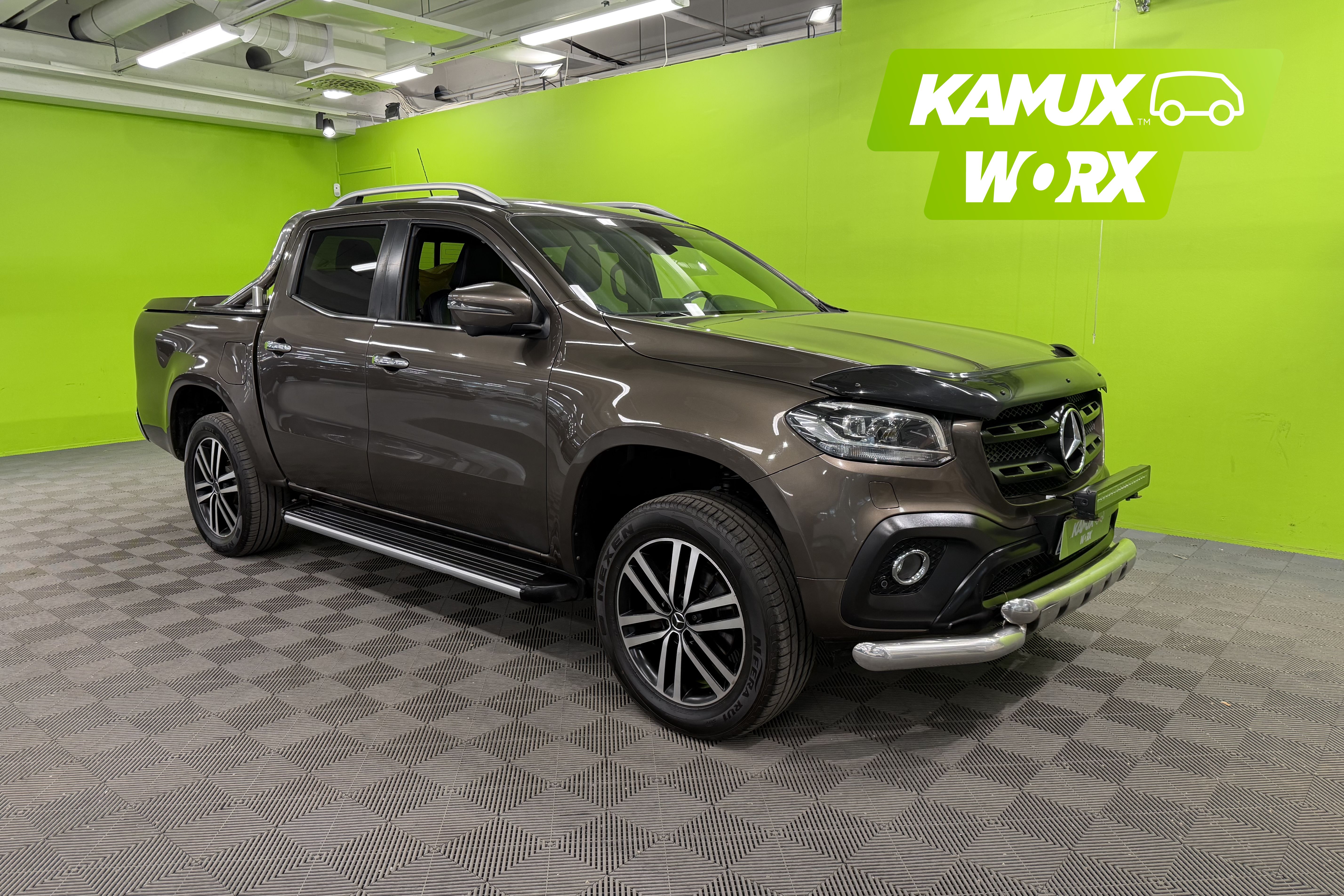 Mercedes-Benz X