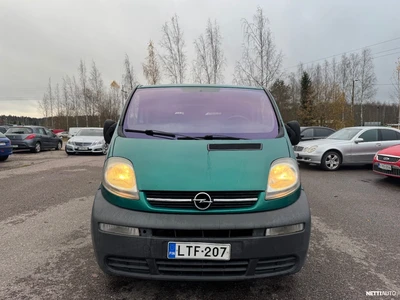 Opel Vivaro 2003, photo 2/8