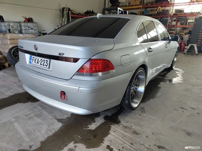BMW 745 2002, photo 5/12