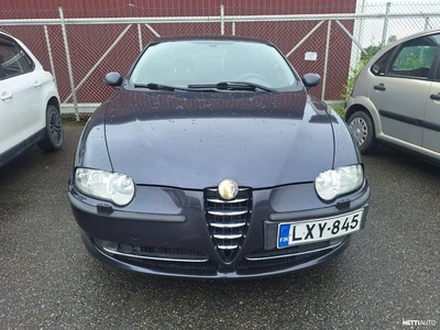 Alfa Romeo 147 2003, photo 2/9