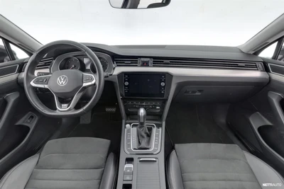 Volkswagen Passat 2023, kuva 7/28