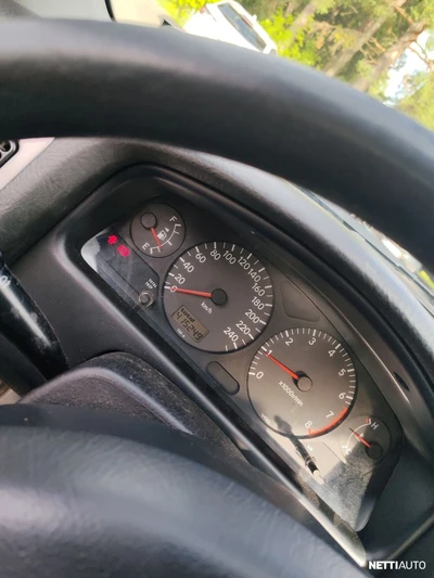 Toyota Avensis 2001, photo 8/8