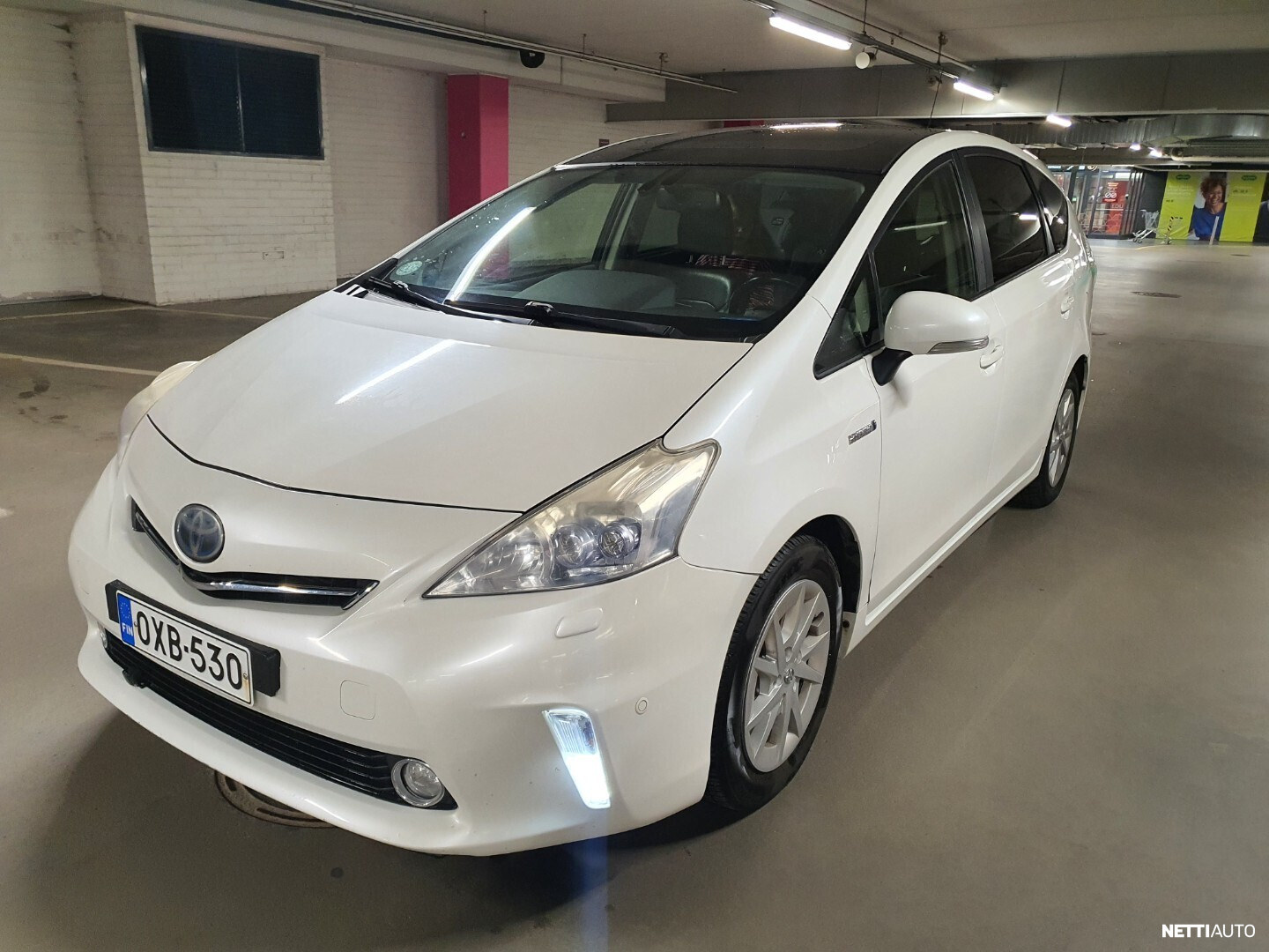 Toyota Prius+
