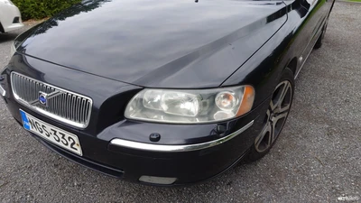 Volvo V70 V70 2,5T Summum 2006, kuva 2/15