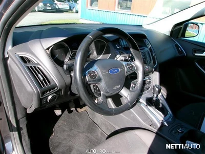 Ford Focus 2012, photo 5/12