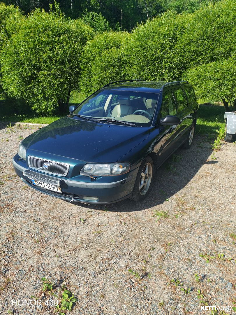 Volvo V70