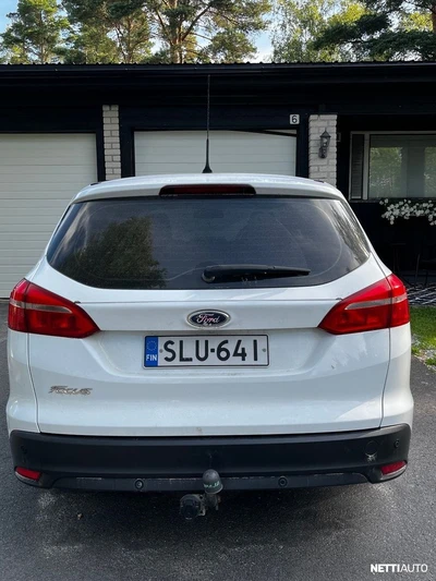 Ford Focus 2015, photo 2/9