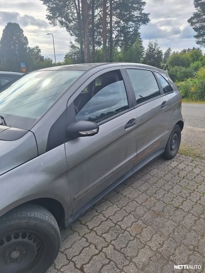 Mercedes-Benz B 170 2005, photo 2/8