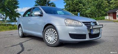 Volkswagen Jetta 2008, kuva 3/13