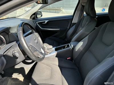 Volvo V60 T4F Momentum aut 2013, kuva 5/6
