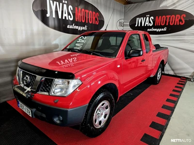 Nissan Navara 2009, photo 1/12