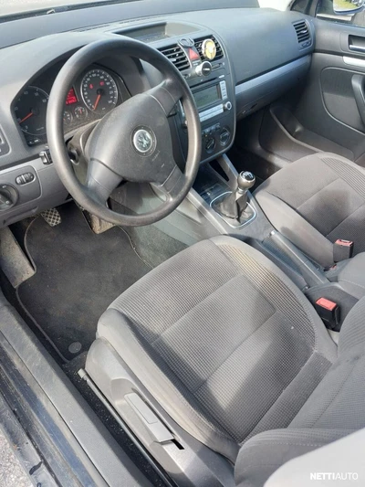Volkswagen Golf 2008, kuva 6/6