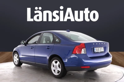 Volvo S40 1,6 Kinetic man 2010, kuva 6/47