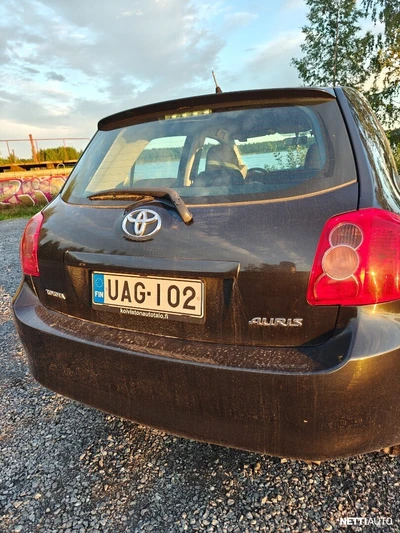 Toyota Auris 2008, kuva 7/10