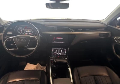 Audi e-tron Advanced 55 quattro 2022, kuva 4/5