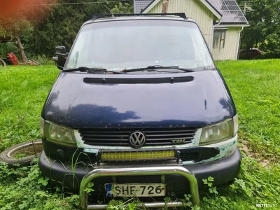 Volkswagen Transporter 2002, kuva 1/5